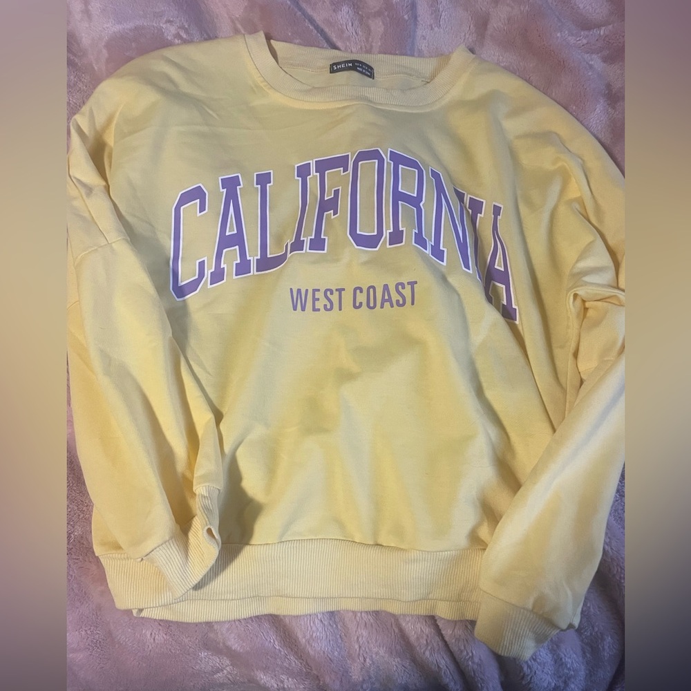 Women’s yellow California top